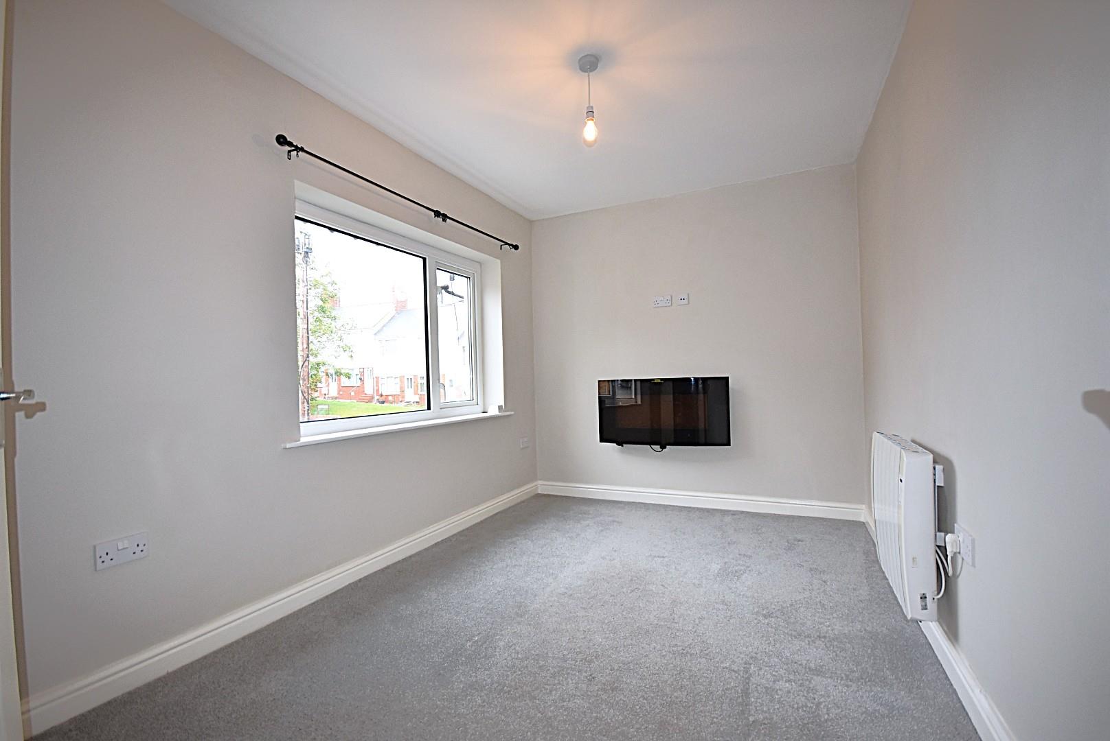 2b, Uppercliff Drive, Penarth, Vale of Glamorgan, CF64 1BR